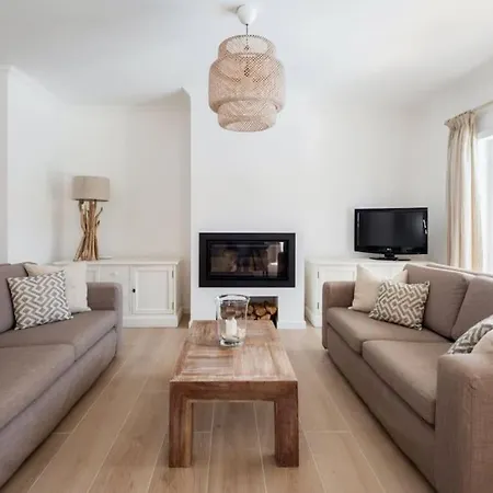 别墅 Beautiful Newly Renovated In 2024 On Portuguese