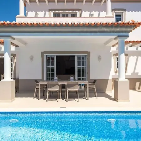 Beautiful Newly Renovated In 2024 On Portuguese 别墅 Amoreira (Leiria)