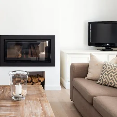 Beautiful Newly Renovated In 2024 On Portuguese * Amoreira (Leiria)