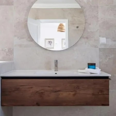 Beautiful Newly Renovated In 2024 On Portuguese * Amoreira (Leiria)