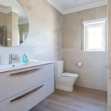Villa Beautiful Newly Renovated In 2024 On Portuguese Amoreira (Leiria)
