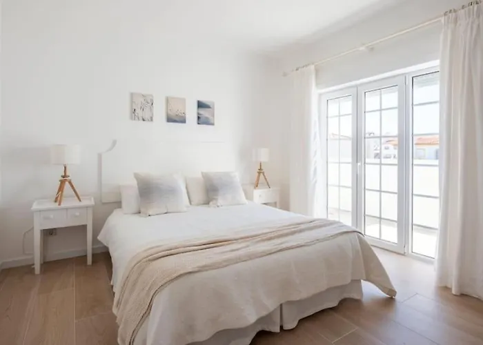 Beautiful Newly Renovated In 2024 On Portuguese * Amoreira