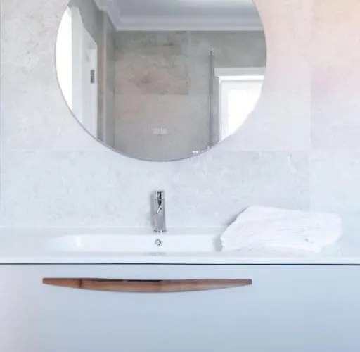 Beautiful Newly Renovated In 2024 On Portuguese ヴィラ