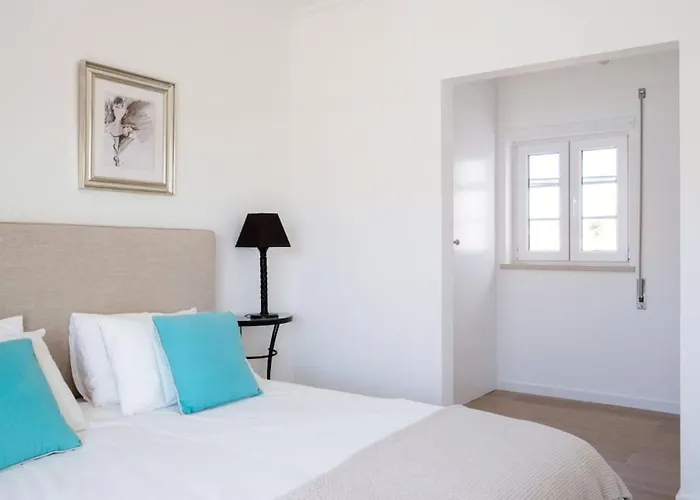 Beautiful Newly Renovated In 2024 On Portuguese ヴィラ *