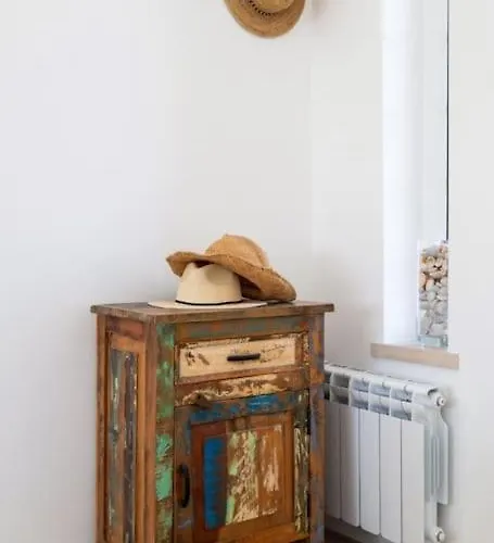 Beautiful Newly Renovated In 2024 On Portuguese ヴィラ