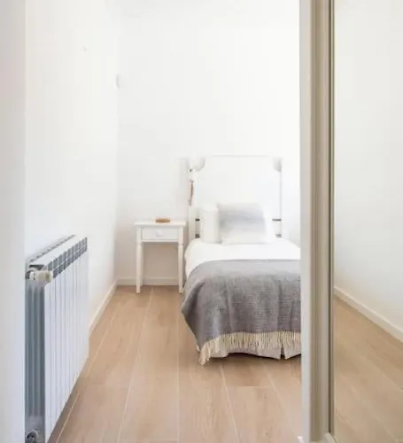 Beautiful Newly Renovated In 2024 On Portuguese ヴィラ